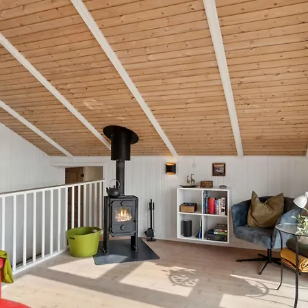 Summer House With Sauna Near Folle *