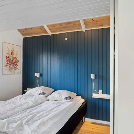 Summer House With Sauna Near Folle *