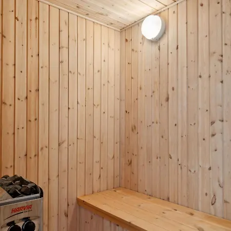 Casa vacanze Summer House With Sauna Near Folle