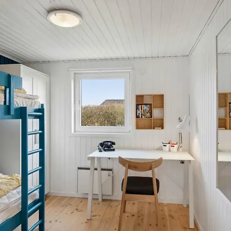 Summer House With Sauna Near Folle Rønde