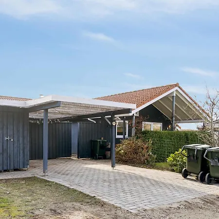 Casa vacanze Summer House With Sauna Near Folle *